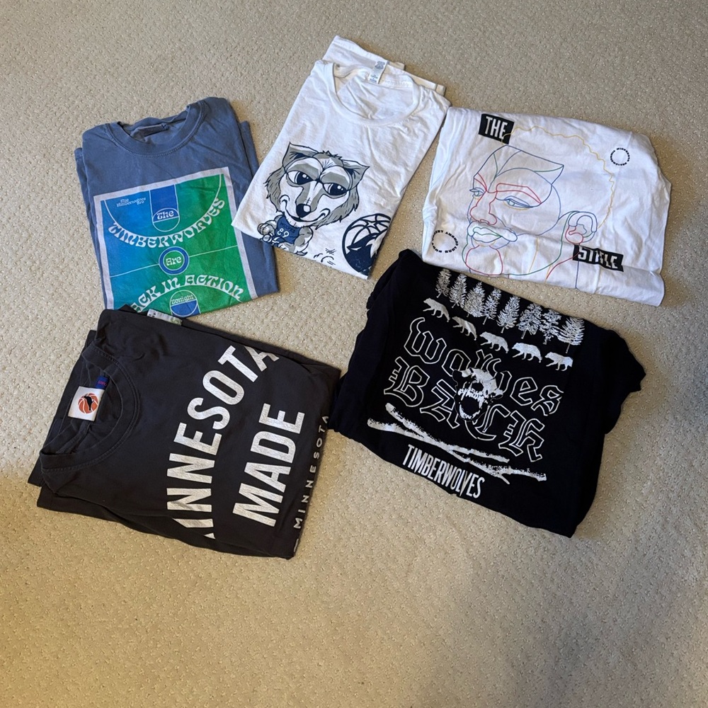 Minnesota Timberwolves t shirt bundle mixed sizes